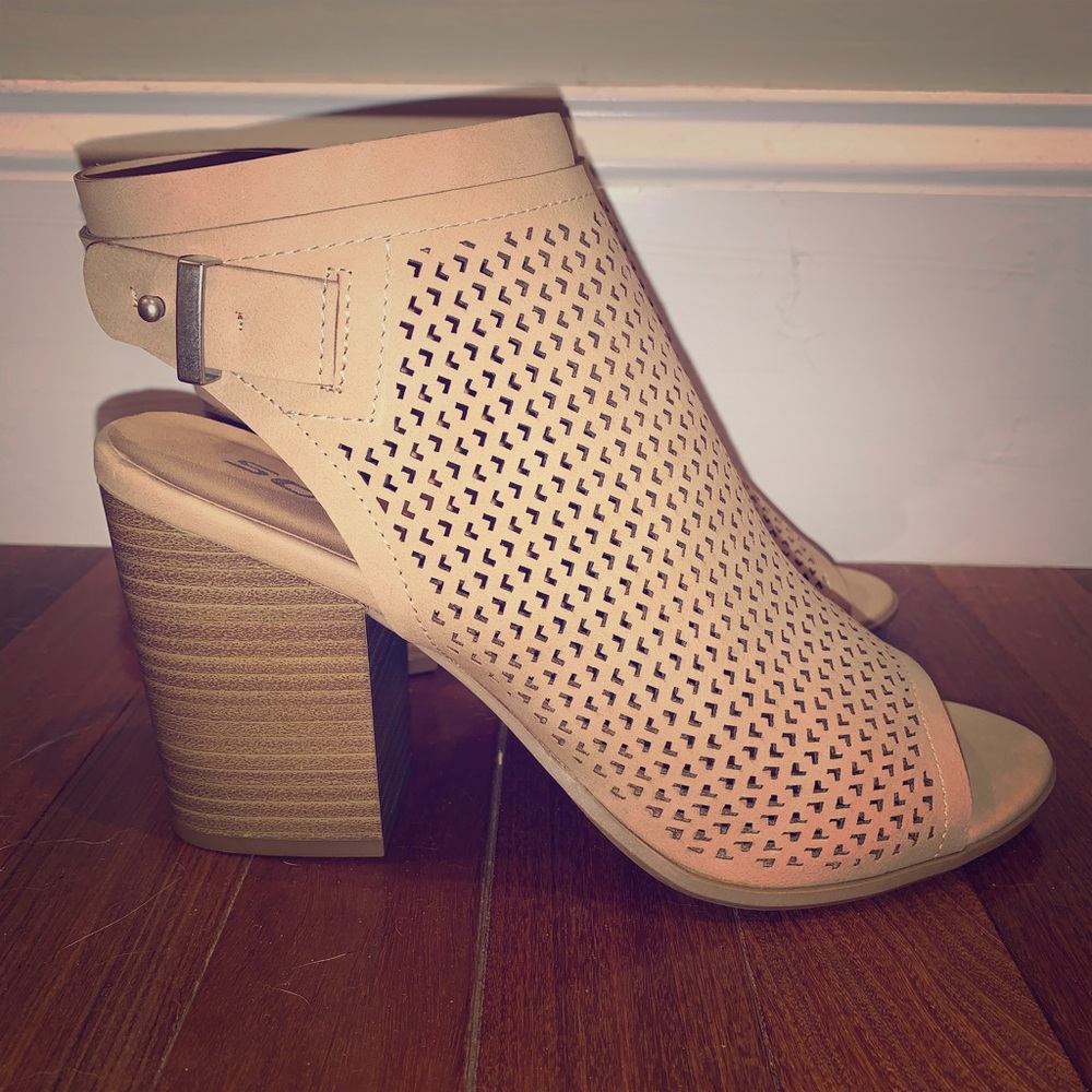 Peep Toe Booties!